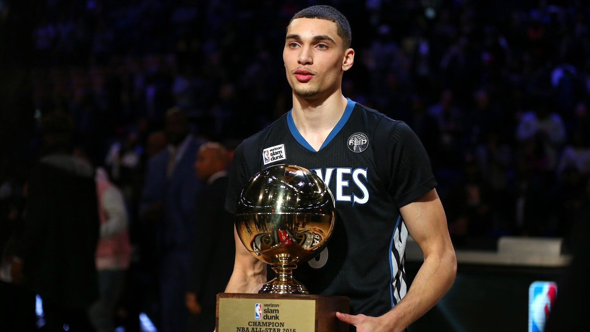 开云体育在线入口-NBA大心脏球员关键时刻站出来：那些让人热血沸腾的瞬间