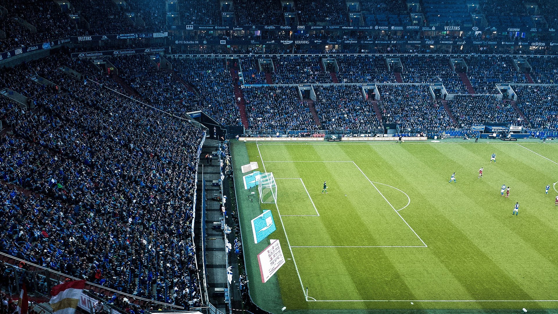 举重女孩下场后吃炸鸡被拍成搞笑段子